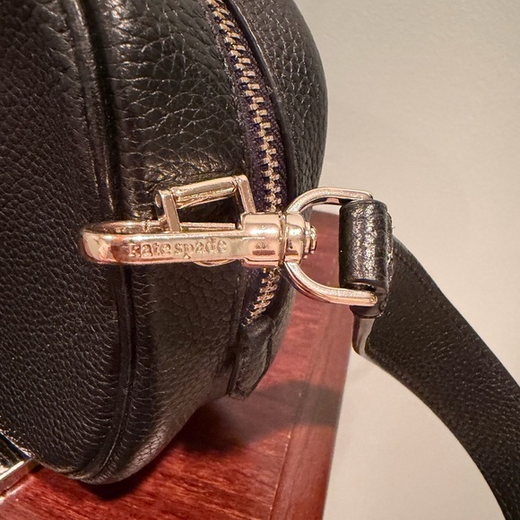 Kate Spade Astrid Medium Camera  Crossbody - Picture 3 of 7